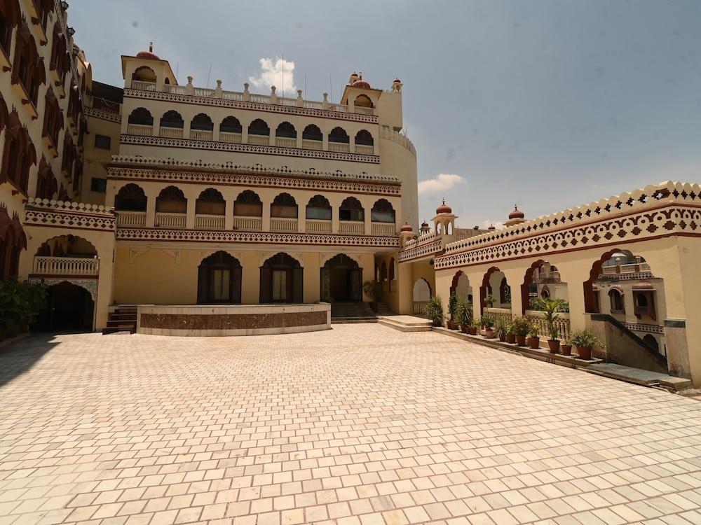 Hotel Fort Chandragupt Dźajpur Zewnętrze zdjęcie