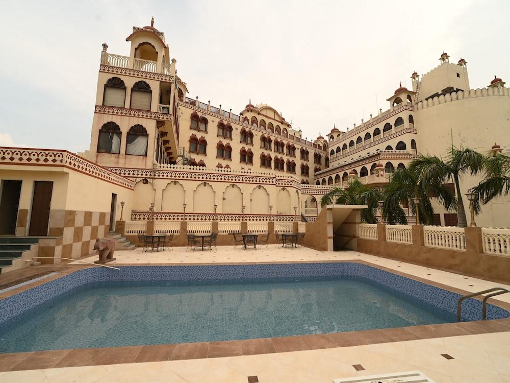 Hotel Fort Chandragupt Dźajpur Zewnętrze zdjęcie